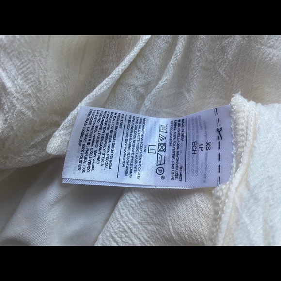 NWT pretty crème cotton Old Navy pleated cotton dress with feminine details - Picture 9 of 11